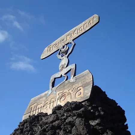 Contemporary 2 Bedrooms Oceanic Escape Private Pool *