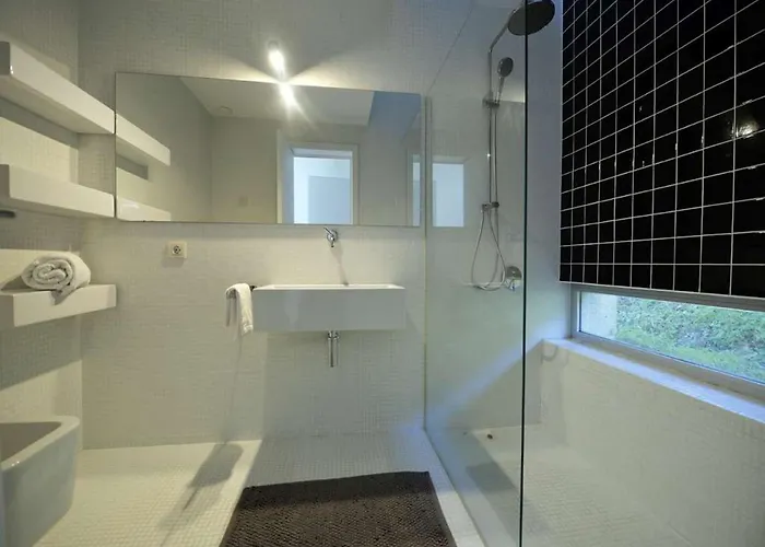 Contemporary 2 Bedrooms Oceanic Escape Private Pool * كامينيا