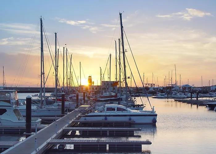 Contemporary 2 Bedrooms Oceanic Escape Private Pool