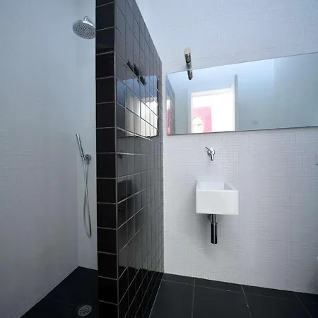 Contemporary 2 Bedrooms Oceanic Escape Private Pool&uninterrupted Sea Views North Portugal
