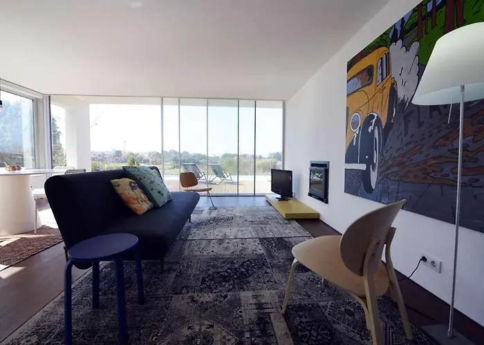 Contemporary 2 Bedrooms Oceanic Escape Private Pool *